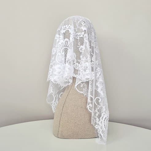 Cecilia White chapel veil