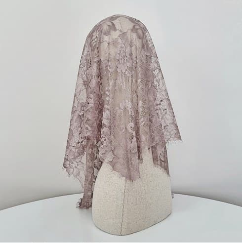 Rosaria Ash Brown chapel veil