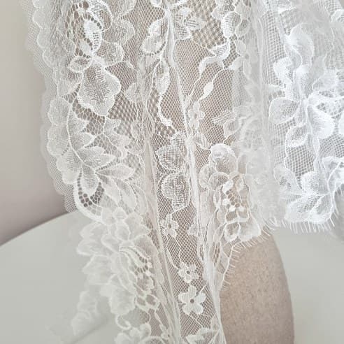 Rosaria Ivory chapel veil