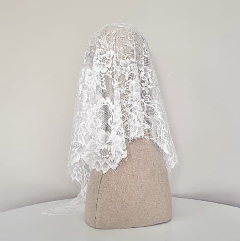 Rosaria Ivory chapel veil