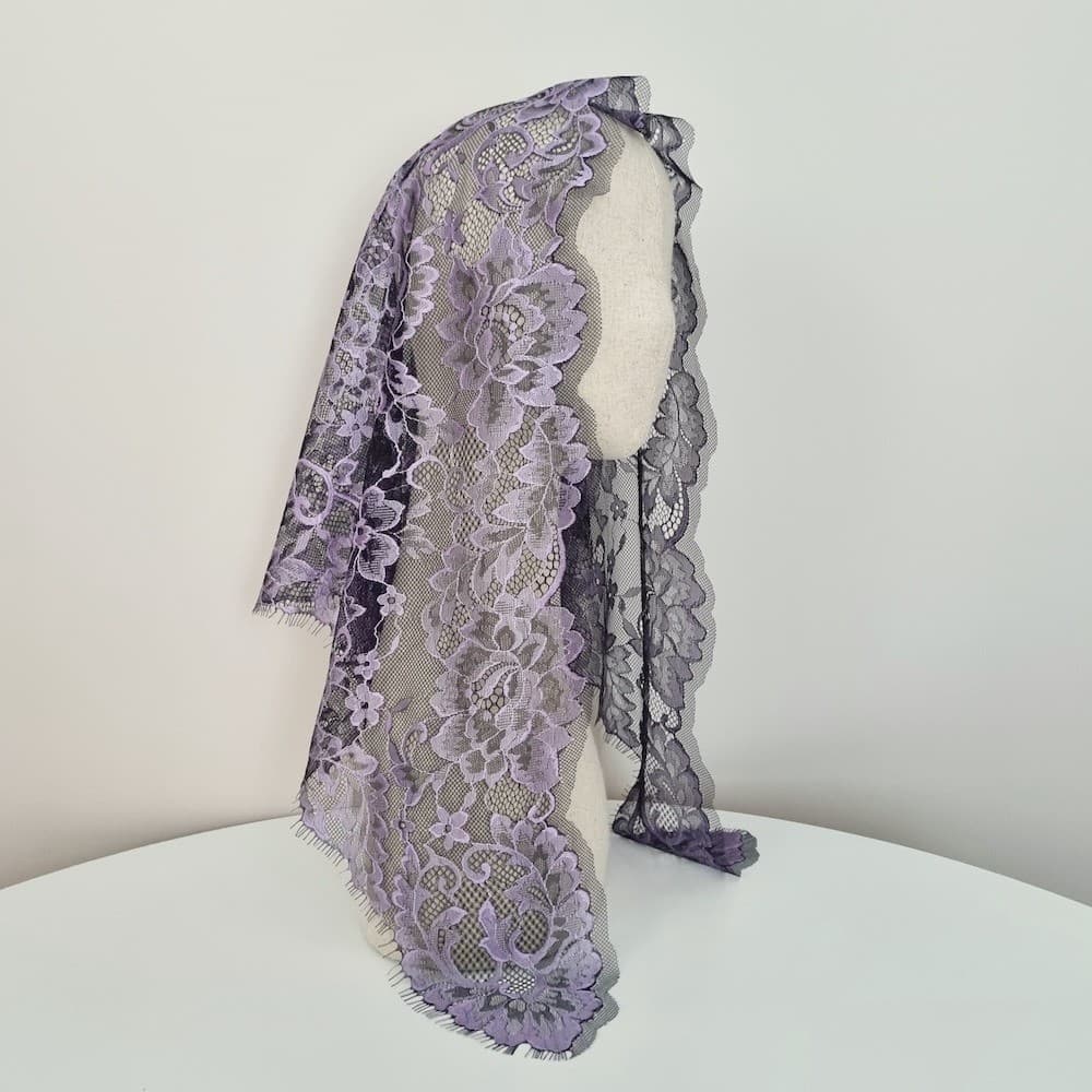 Rosaria Heather Purple lace chapel veil